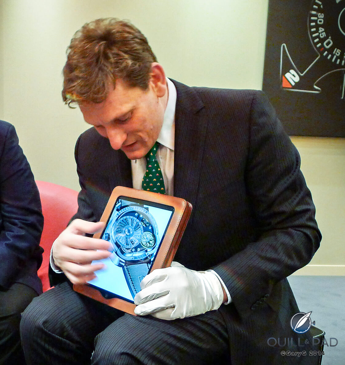 Stephen Forsey explaining the Greubel Forsey GMT at the SIHH