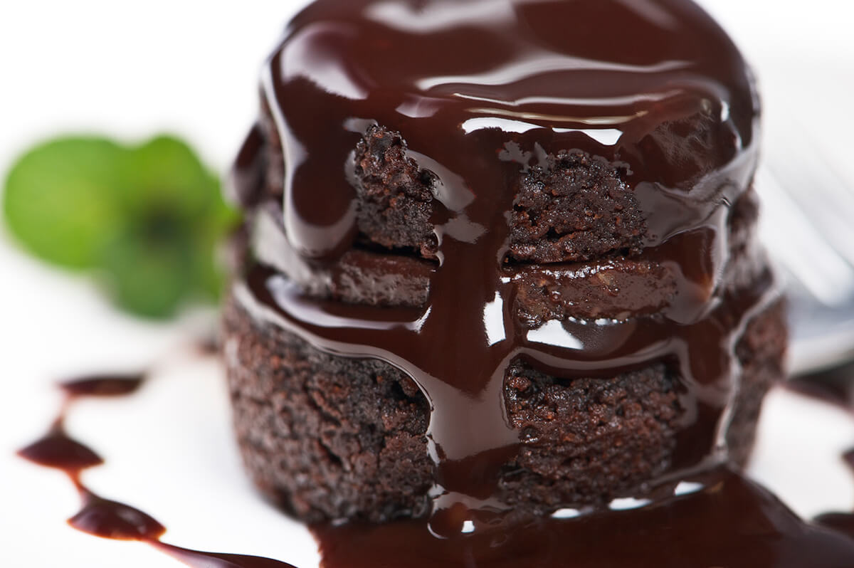 Warm chocolate cake. Image courtesy www.festivalchocolate.co.uk