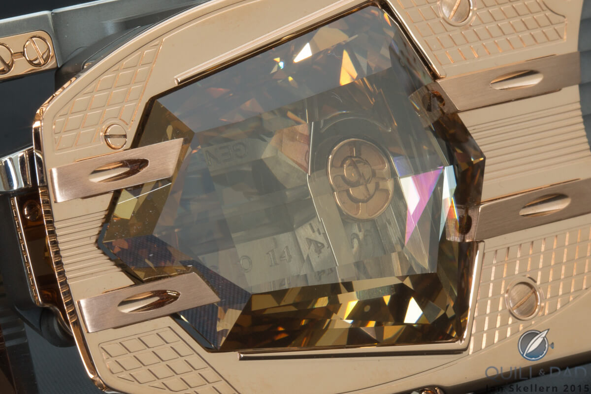 The extreme clarity of the Diablo diamond allows you to see right through it to the mechanics of the Roland Iten R60 mechanical buckle beneath