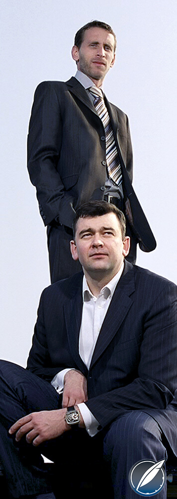 Hautlence co-founders Renaud de Retz (standing) and Guillaume Tetu