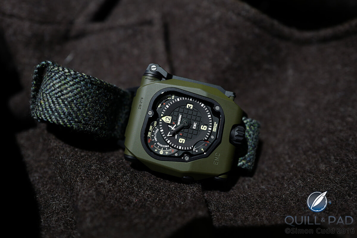 Urwerk EMC2 Time Hunter