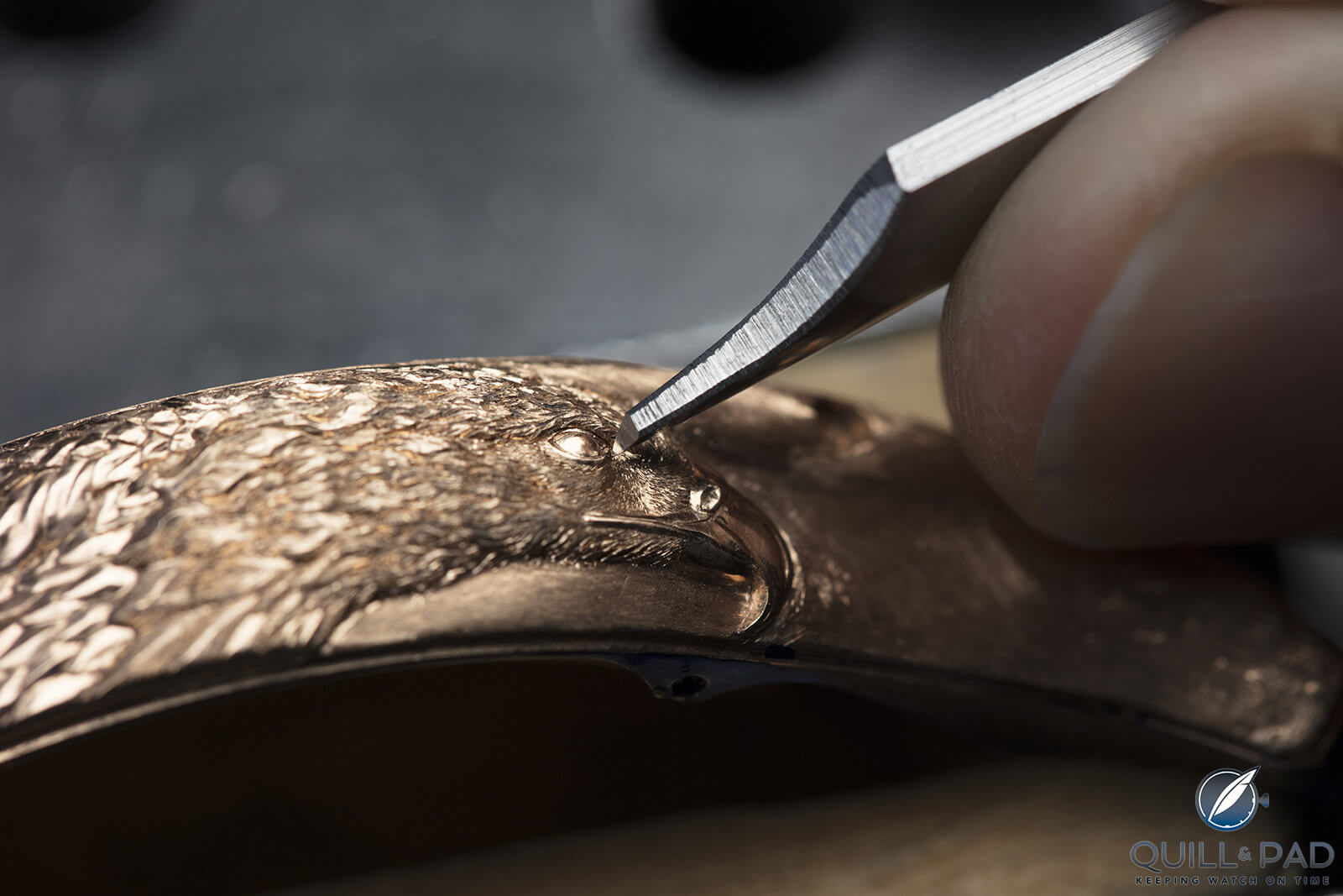 Engraving an eagle's head into the caseband of a Vacheron Constantin Les Cabinotiers Mécaniques unique piece