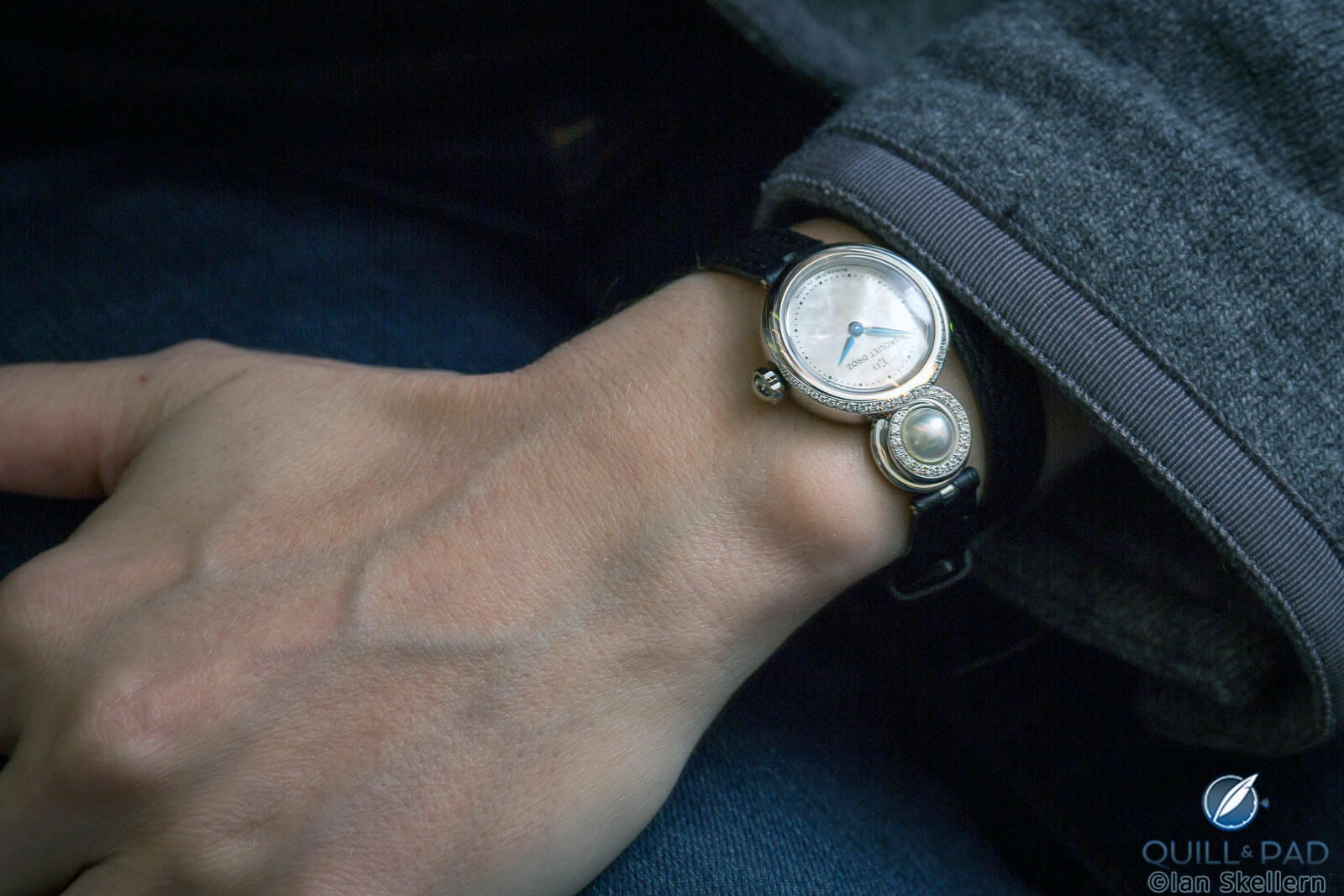 Jaquet Droz Lady 8 Petite on the wrist